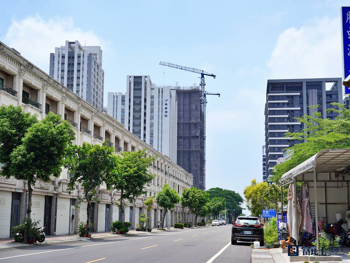 大橋重劃區位於東橋里，區域中有許多新建案，未來將再增加四千戶左右。（圖／記者蘇茵慧）