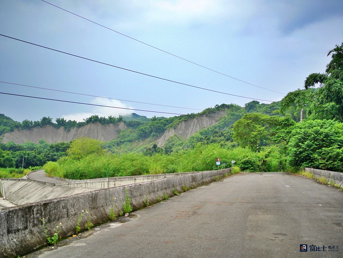 台灣雖小，但地形面貌豐富，而區域發展不一，各種產業多元，因此在進行分區規劃時，需多方考量，著眼未來。（圖／記者蘇茵慧）